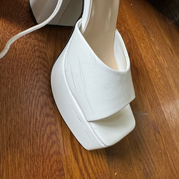 Modatope (Amazon) white platform heels - Picture 6 of 8